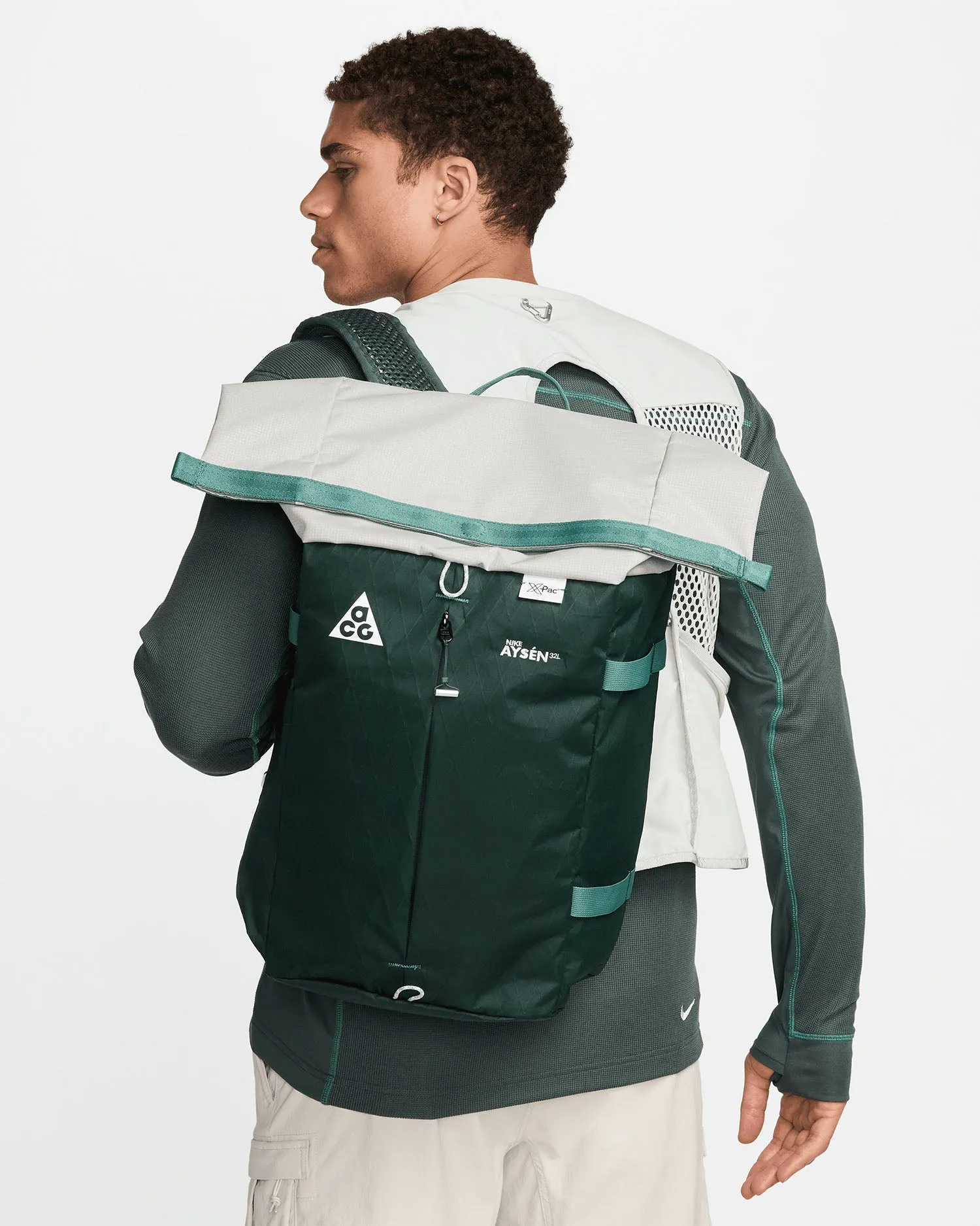 ACG Aysen Back-Pack - Vintage Green / Light Iron Ore / White