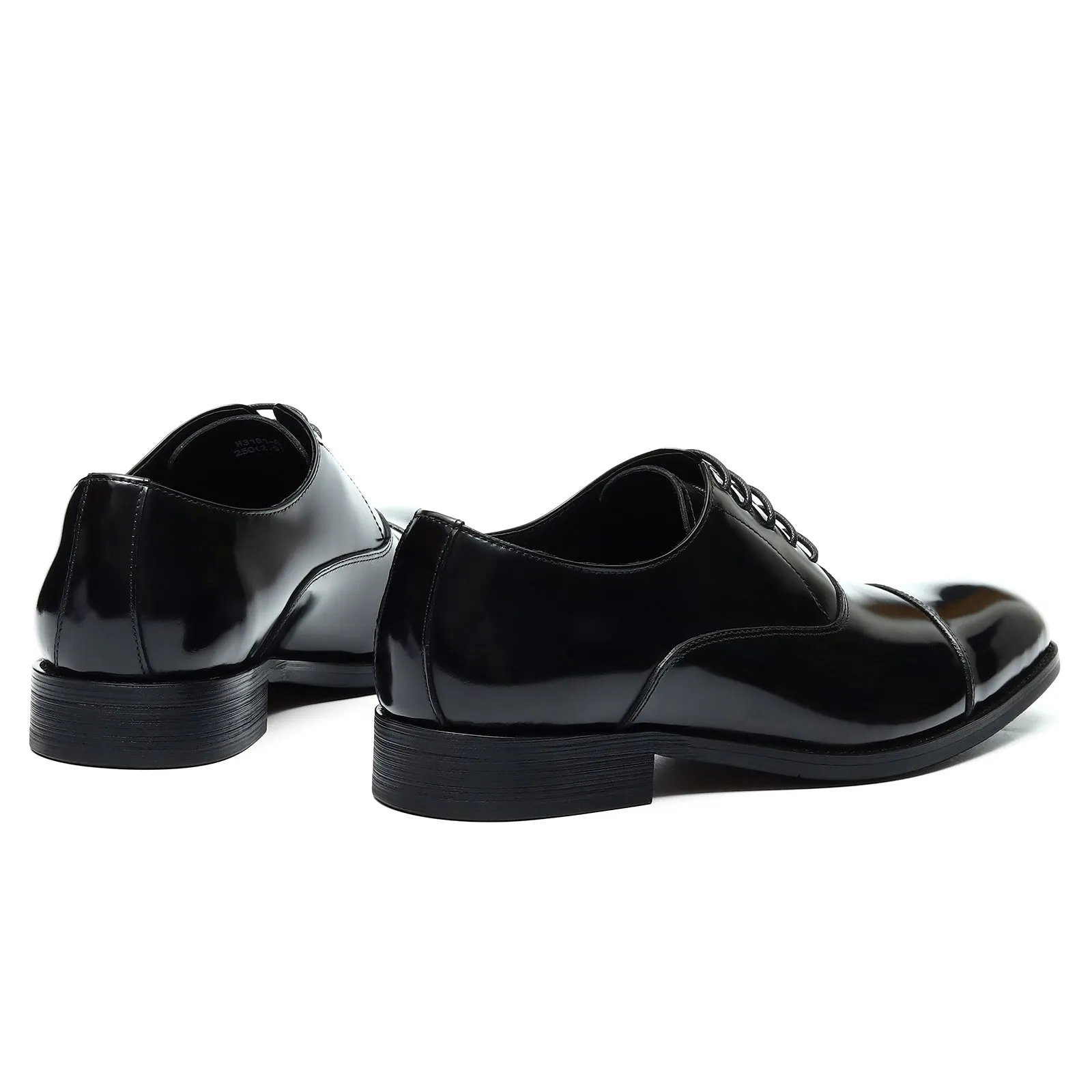 Glossy leather oxford shoes